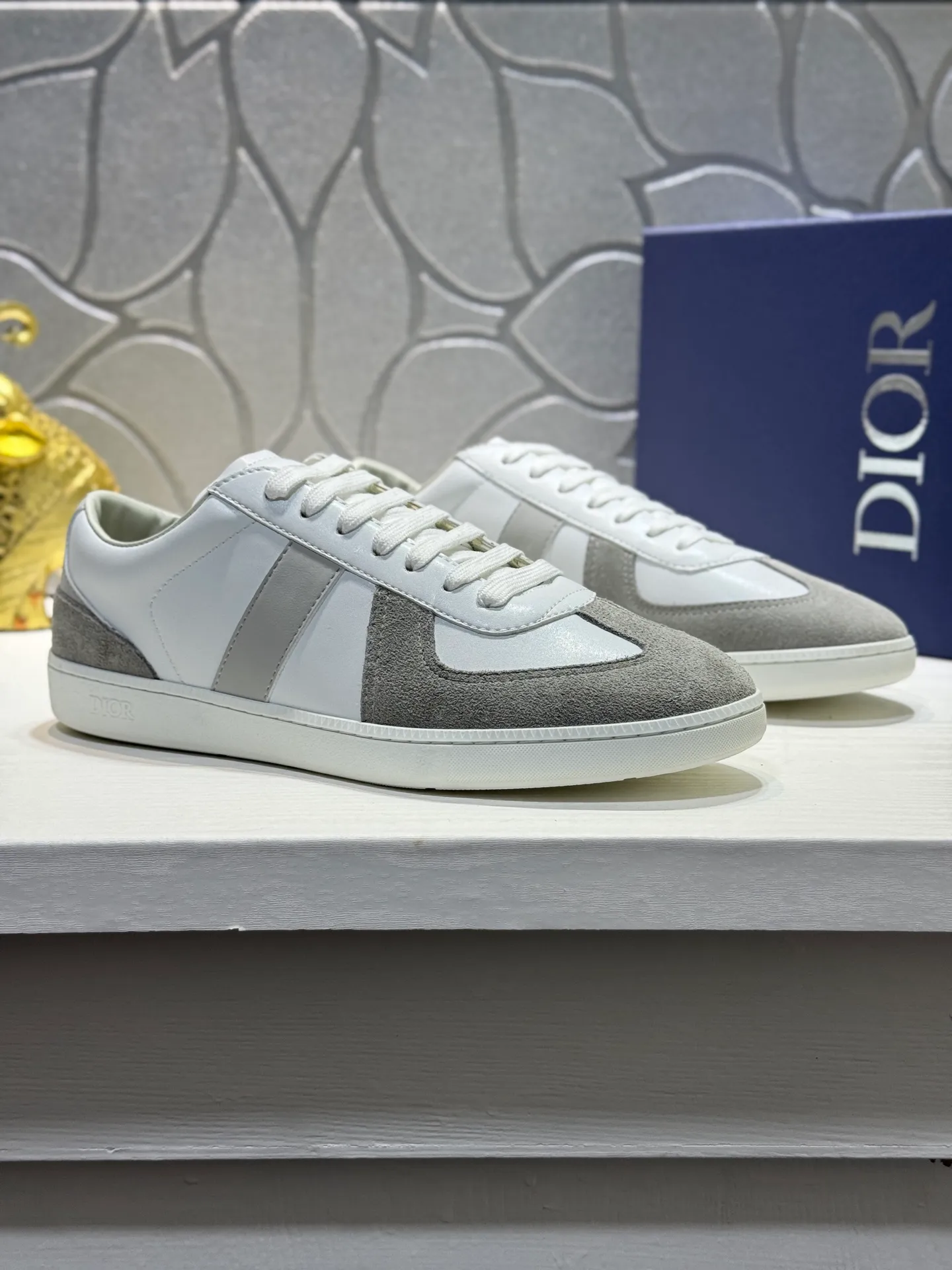 Men's Men's Shoes💰380【New Style】🎠🎠Dior🔍Top Purchasing Agency🇮🇹Di's hot style super popular sneakers are synchronized with the new product counters. The uppers are original Italian imported cowhide, the logo graphics are perfectly reproduced with complex craftsmanship necessary for fashionistas, and the imported soft sheepskin lining is Sole: The original sole is specially provided by the original factory. The exclusive movable molded sole is super comfortable. The original factory follows the order. 🔍🔍Multiple colors are available. You can enter and exit the counter at will. Welcome to compare. A must-have for trendy men. Code number: 38-44 (45 customized